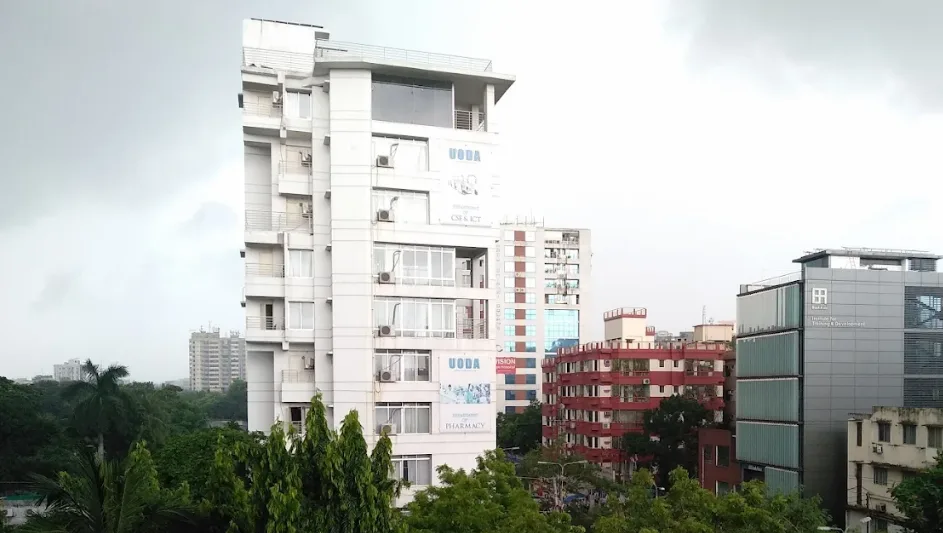 ইউনিভার্সিটি অব ডেভলপমেন্ট অল্টারনেটিভ