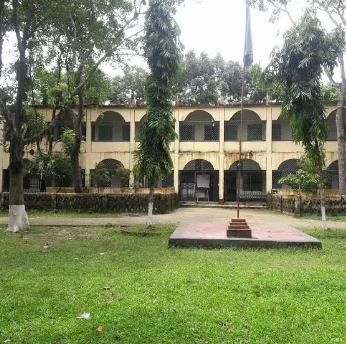 Ulipur Govt College
