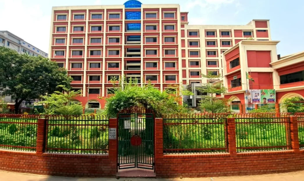 স্যার সলিমুল্লাহ মেডিকেল কলেজ