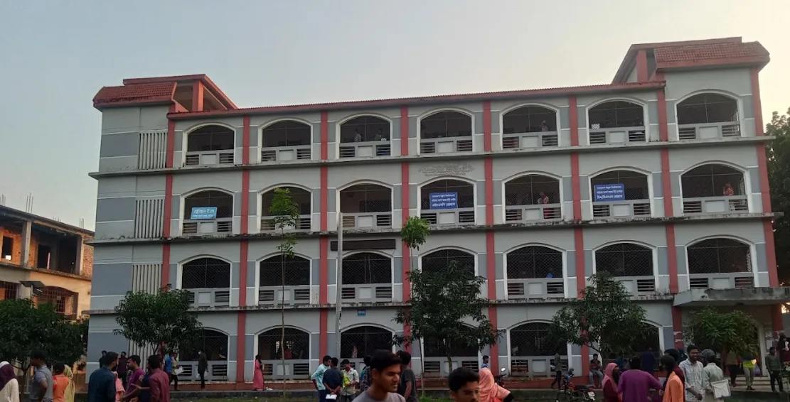গাইবান্ধা আদর্শ ডিগ্রি কলেজ